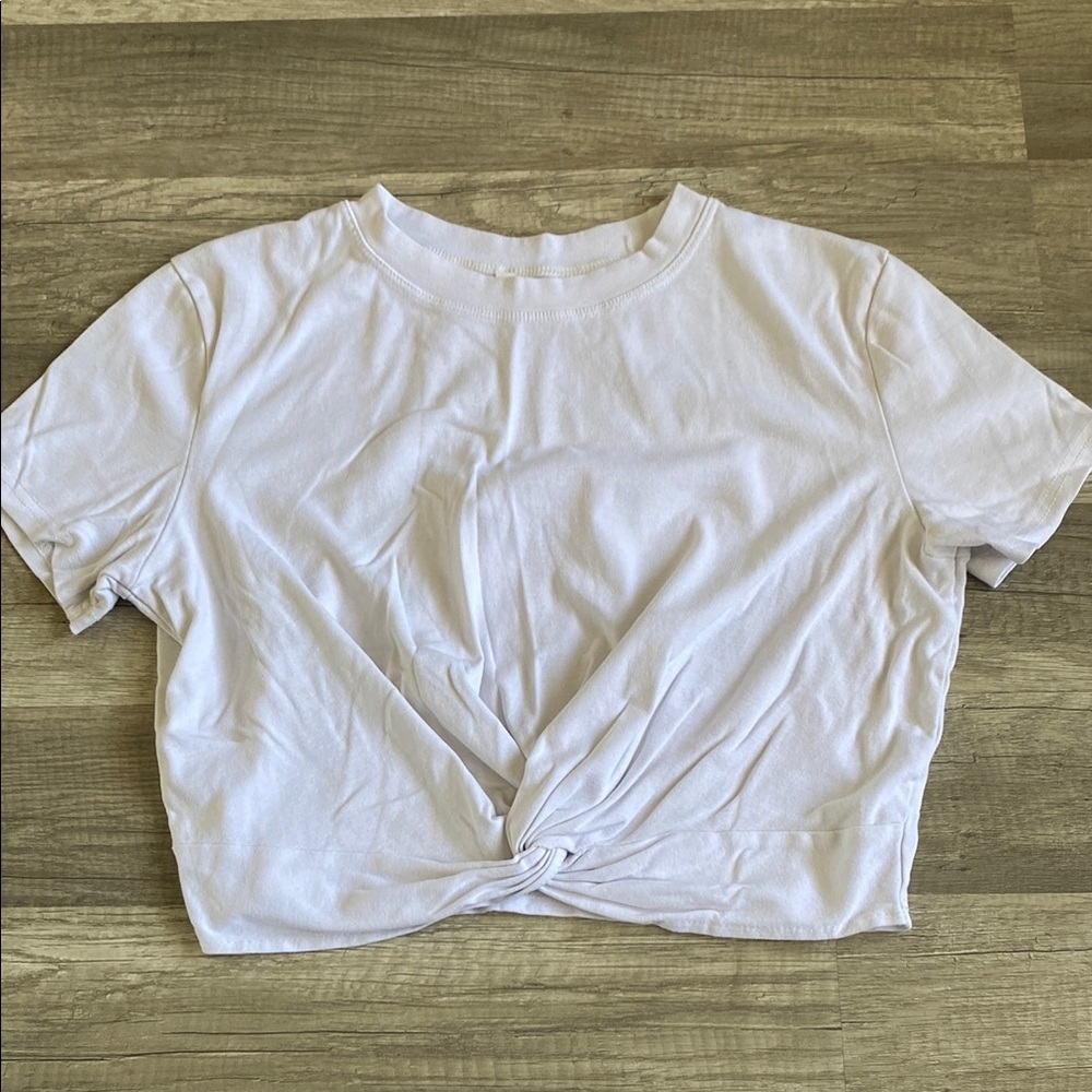 💚 3/$15 White Crop Tie Front Short Sleeve Tee - Picture 2 of 2